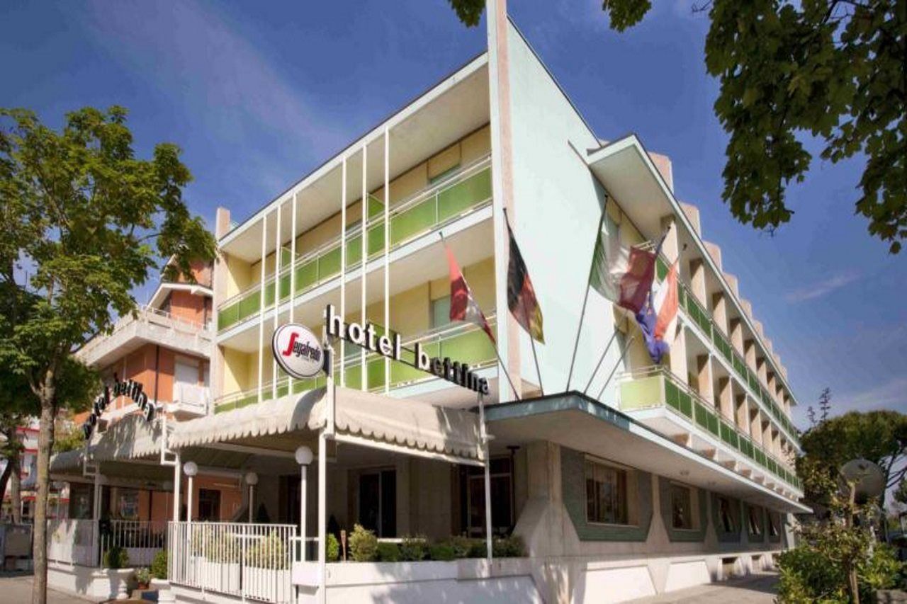 Hotel Bettina Lido di Jesolo Exterior photo